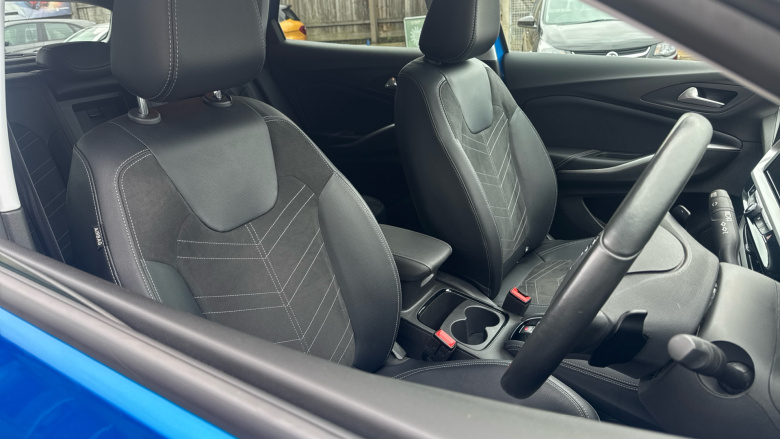 Vauxhall Grandland 1.2 Turbo Ultimate 5dr Auto Petrol Hatchback